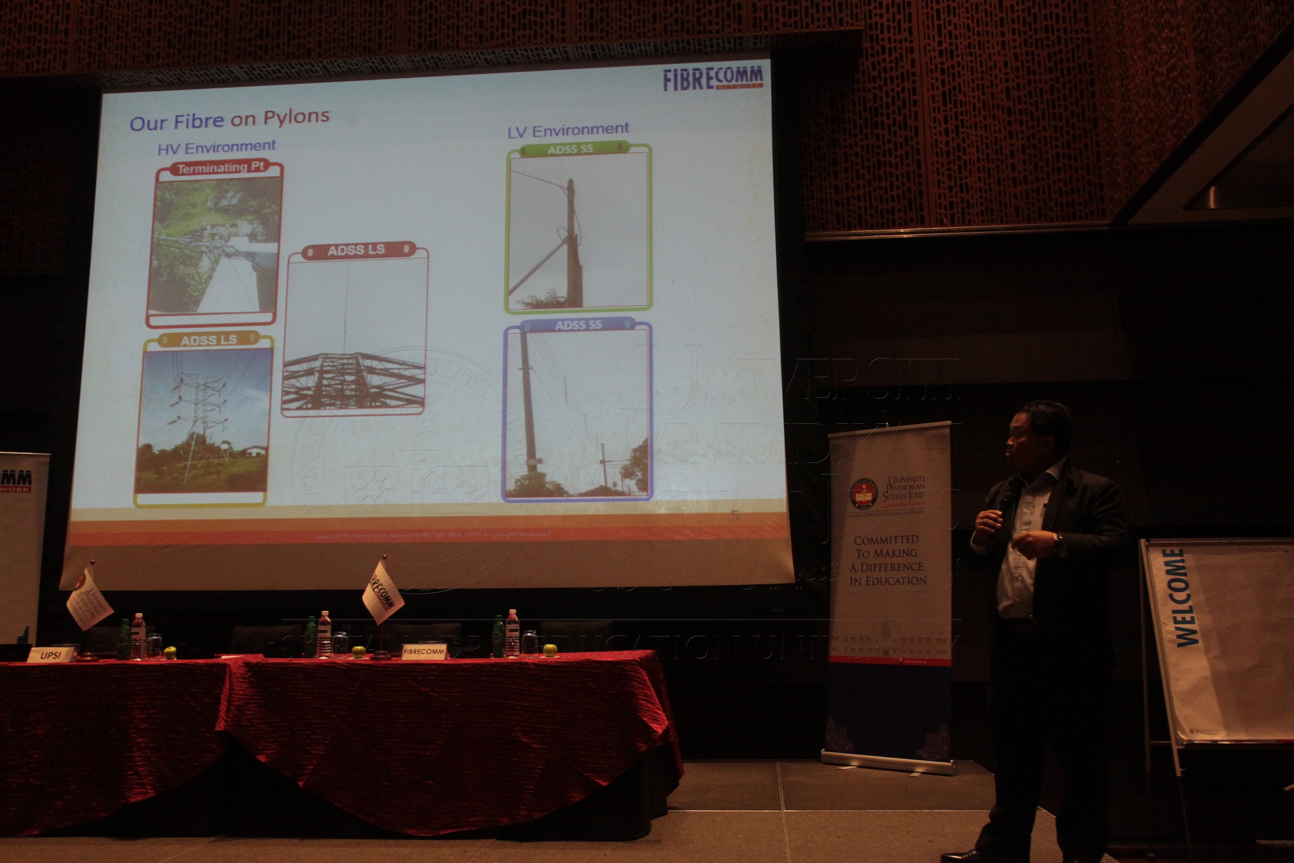 PRO16 14 fibercom IMG 0052